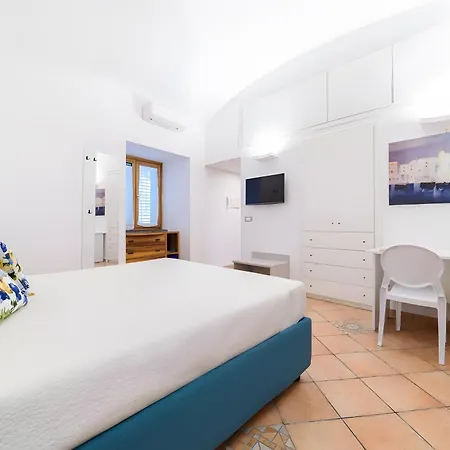 Sorrento Coast Luxury Oda ve Kahvaltı