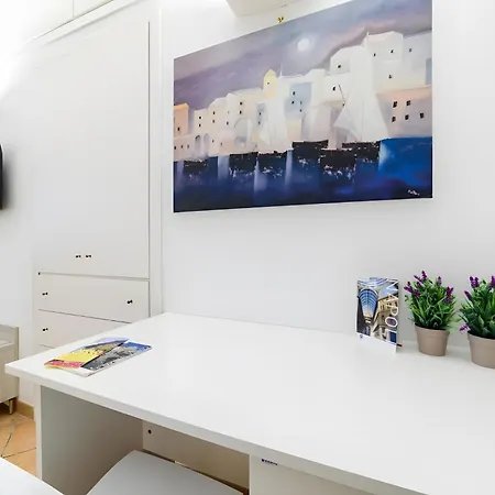 Oda ve Kahvaltı Sorrento Coast Luxury 3*